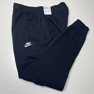 NEW Men's Nike Sportswear Club Fleece Joggers / Athletic Sweatpants Black SMALL
